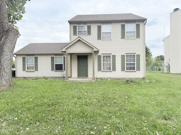 3631 Lacebark Drive, Indianapolis, IN 46235