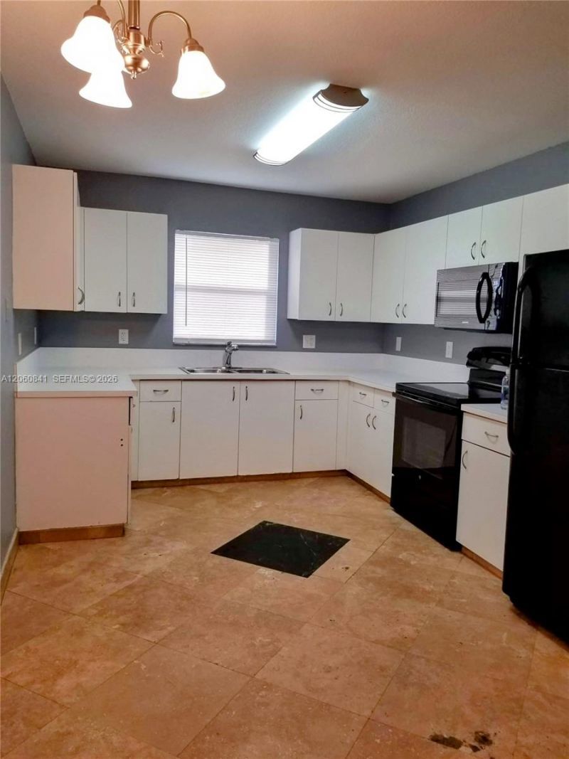 2761 NW 6th St, Unit 2761, Pompano Beach, FL 33069 Photo