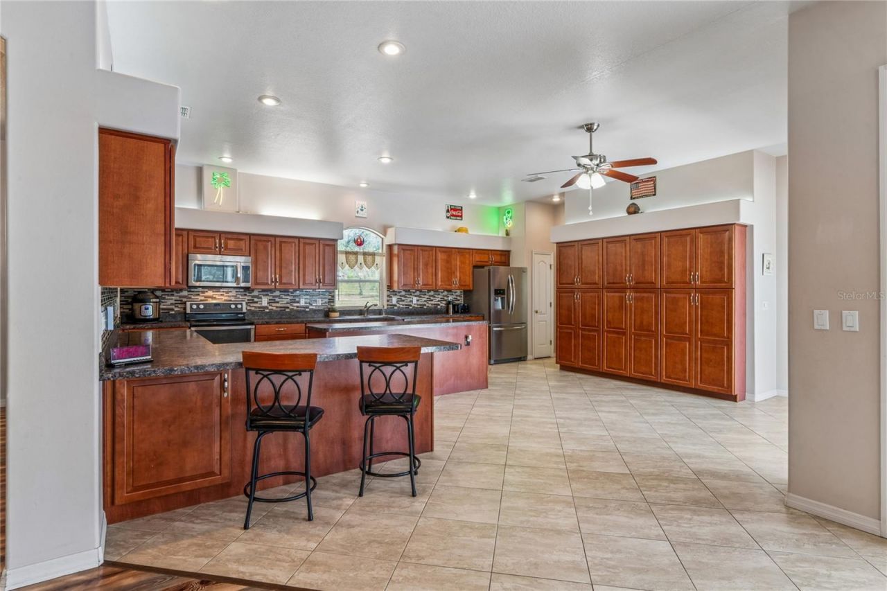 12408 Kanawha Drive, Weeki Wachee, FL 34614 Photo