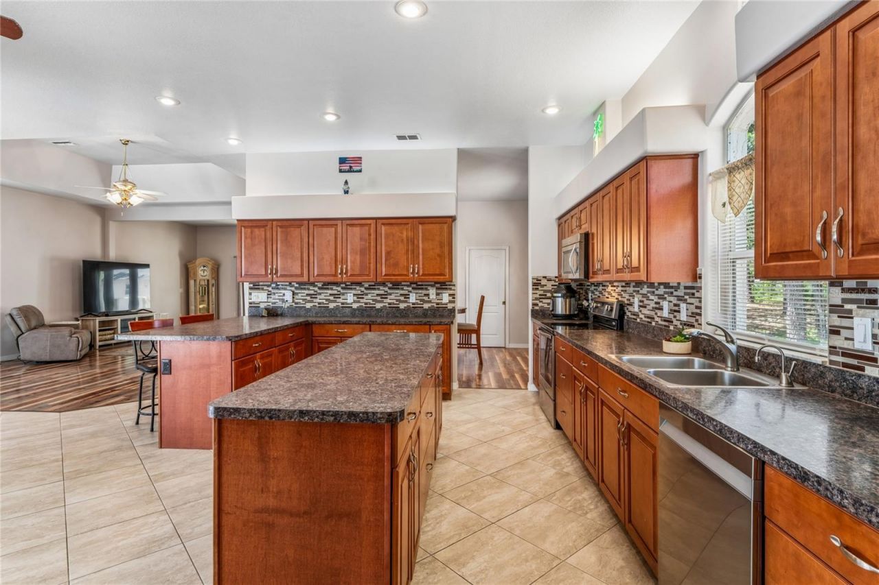 12408 Kanawha Drive, Weeki Wachee, FL 34614 Photo