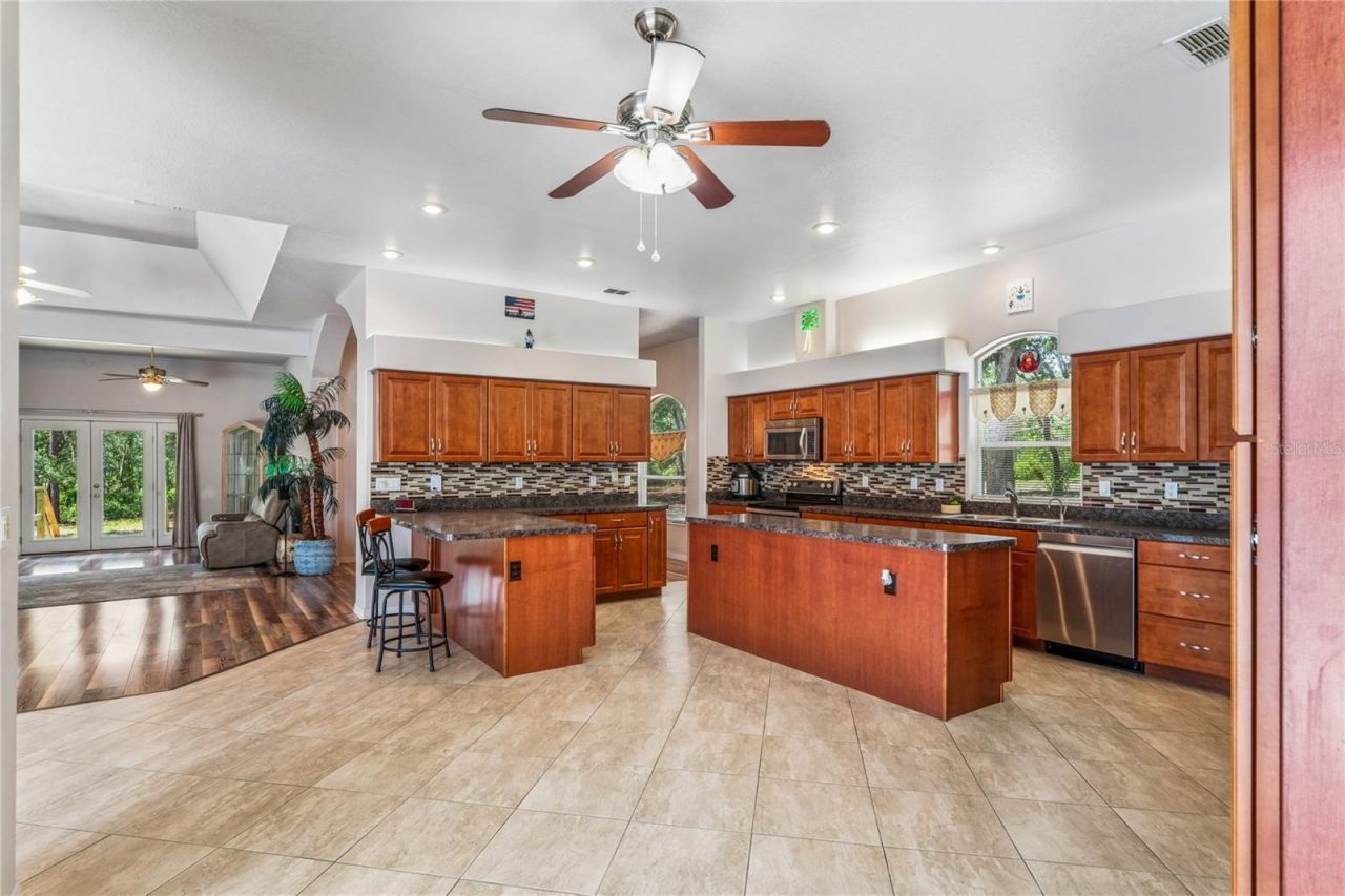 12408 Kanawha Drive, Weeki Wachee, FL 34614 Photo