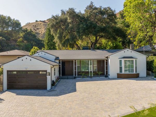 2727 Hollister Terrace, Glendale, CA 91206