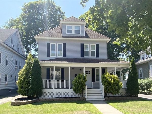5 Ferdinand St, Worcester, MA 01603
