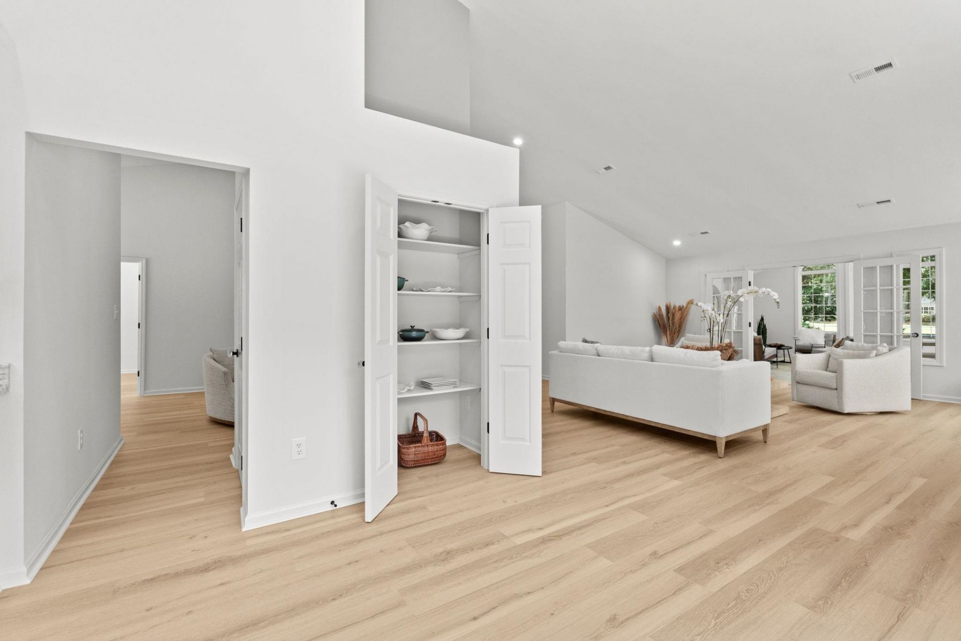 168 Mackinley Circle Photo 23