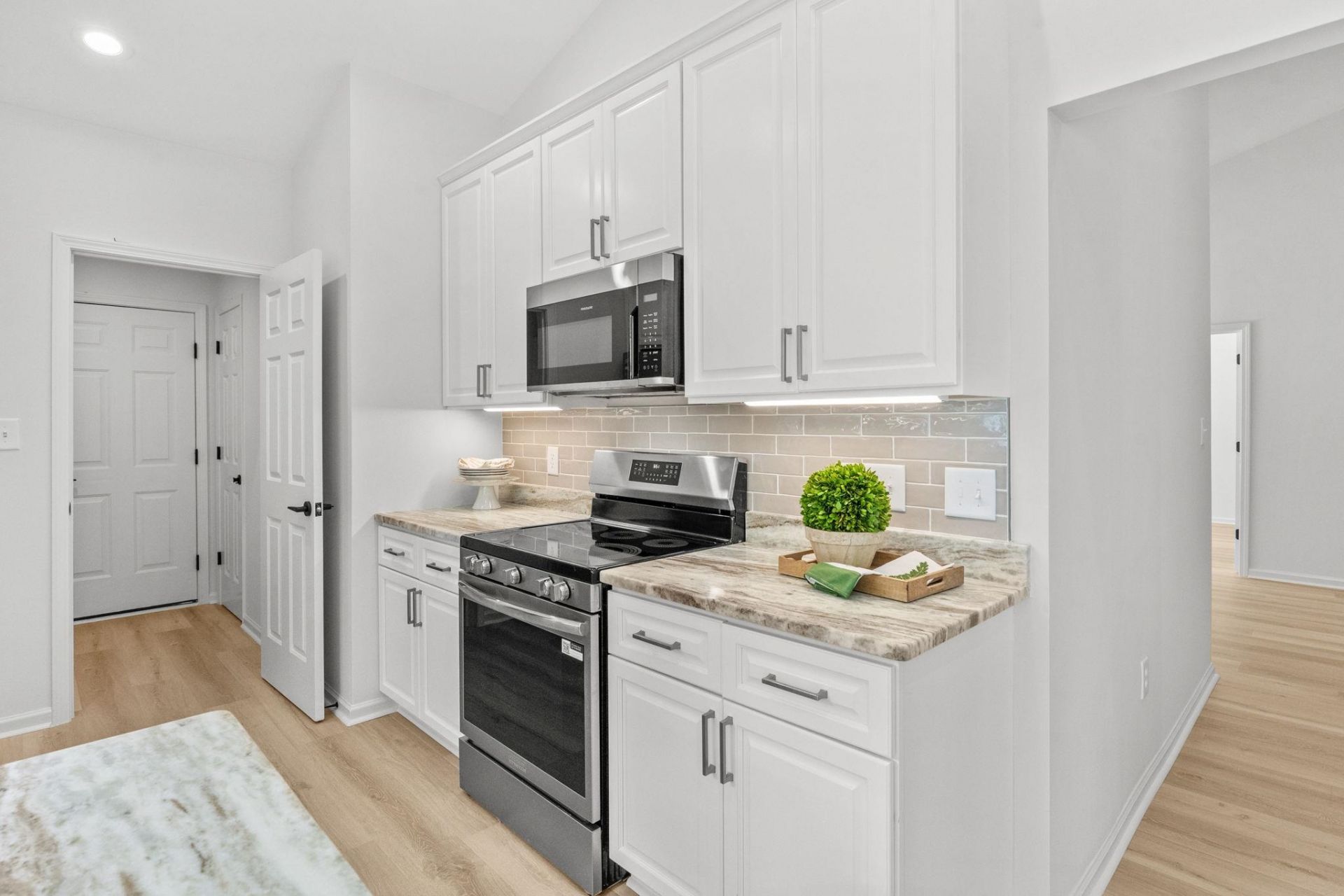 168 Mackinley Circle Photo 28