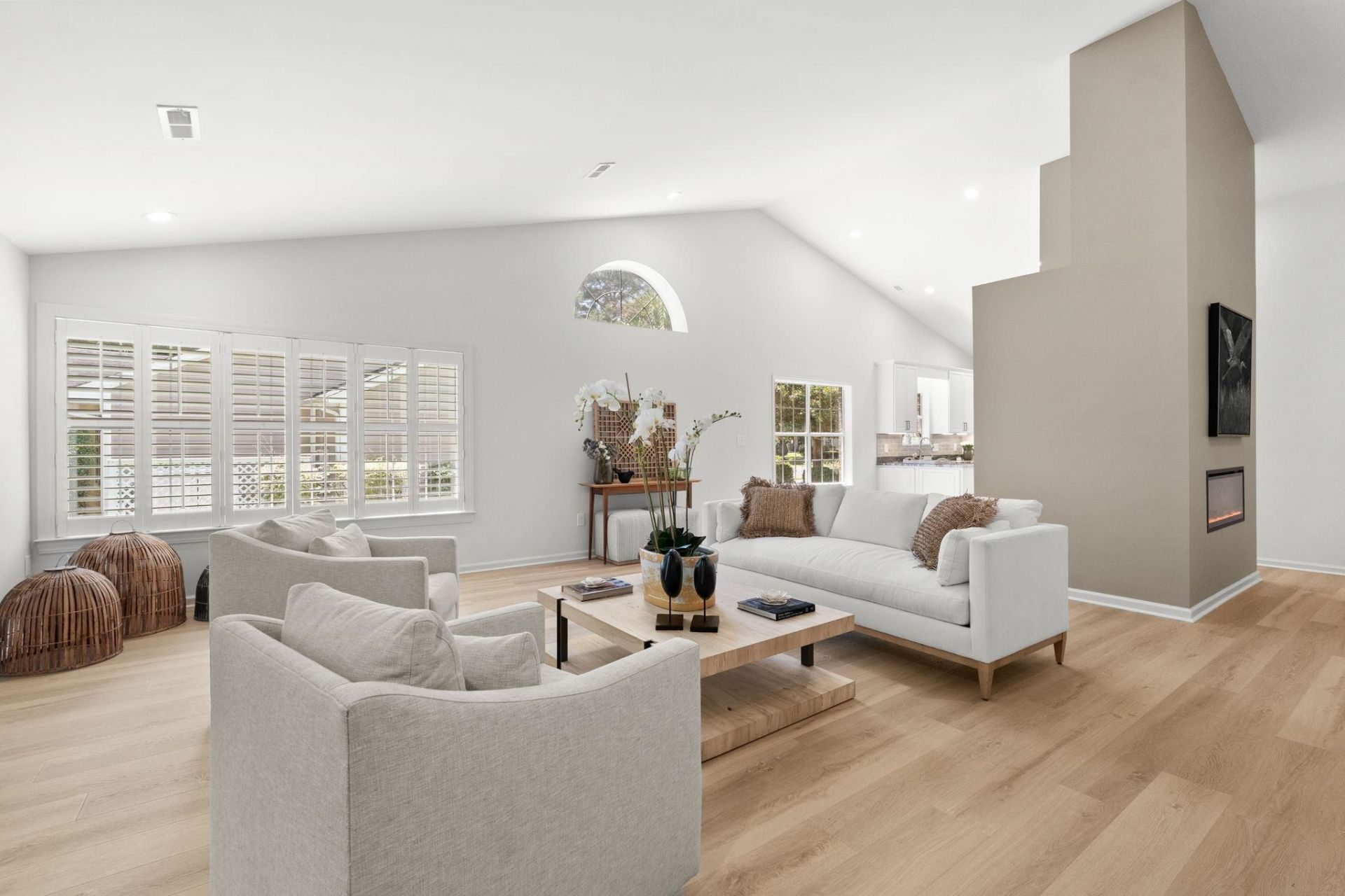 168 Mackinley Circle Photo 32