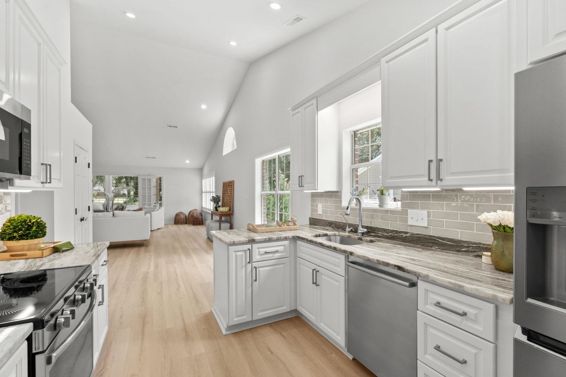 168 Mackinley Circle Photo 40