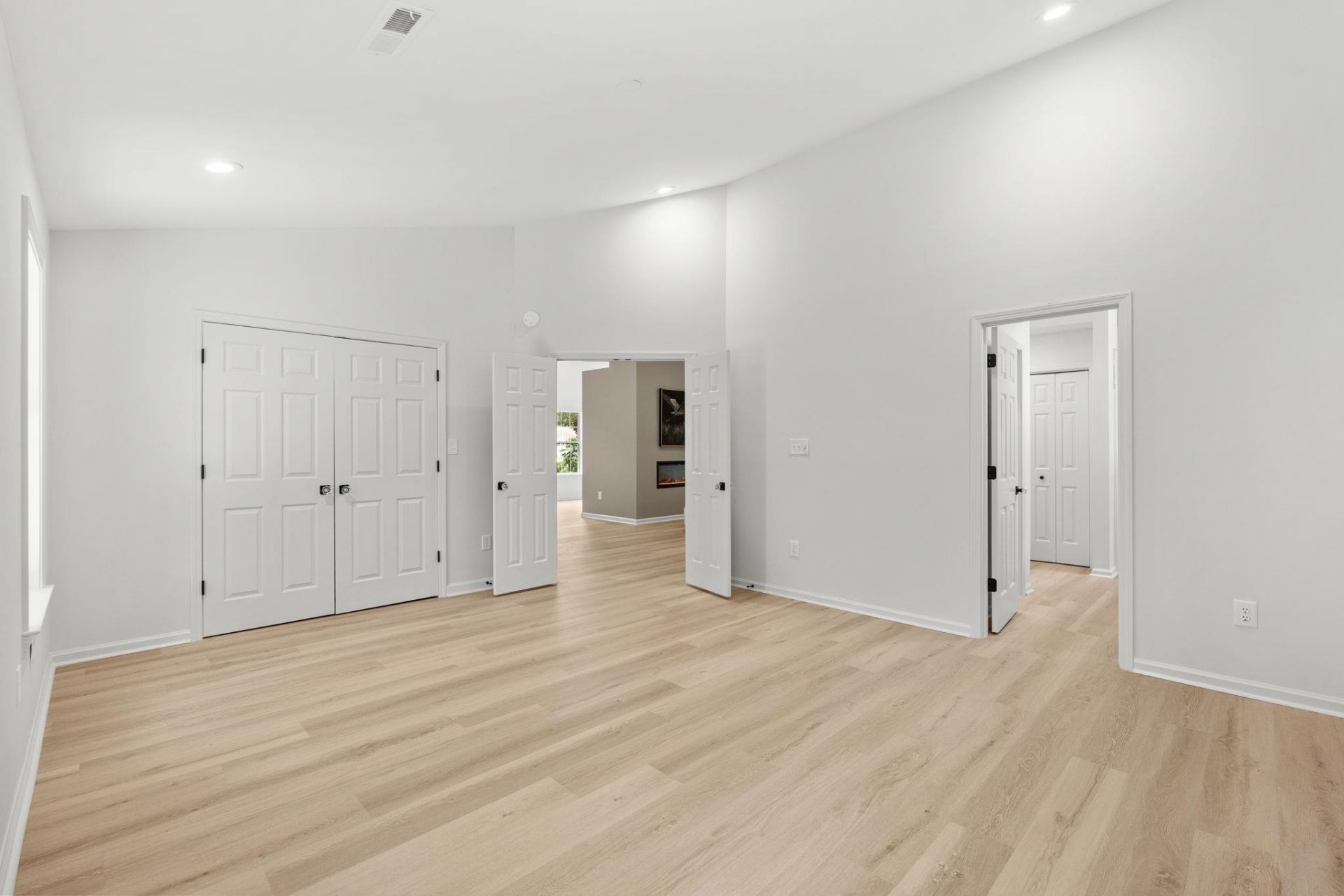 168 Mackinley Circle Photo 46
