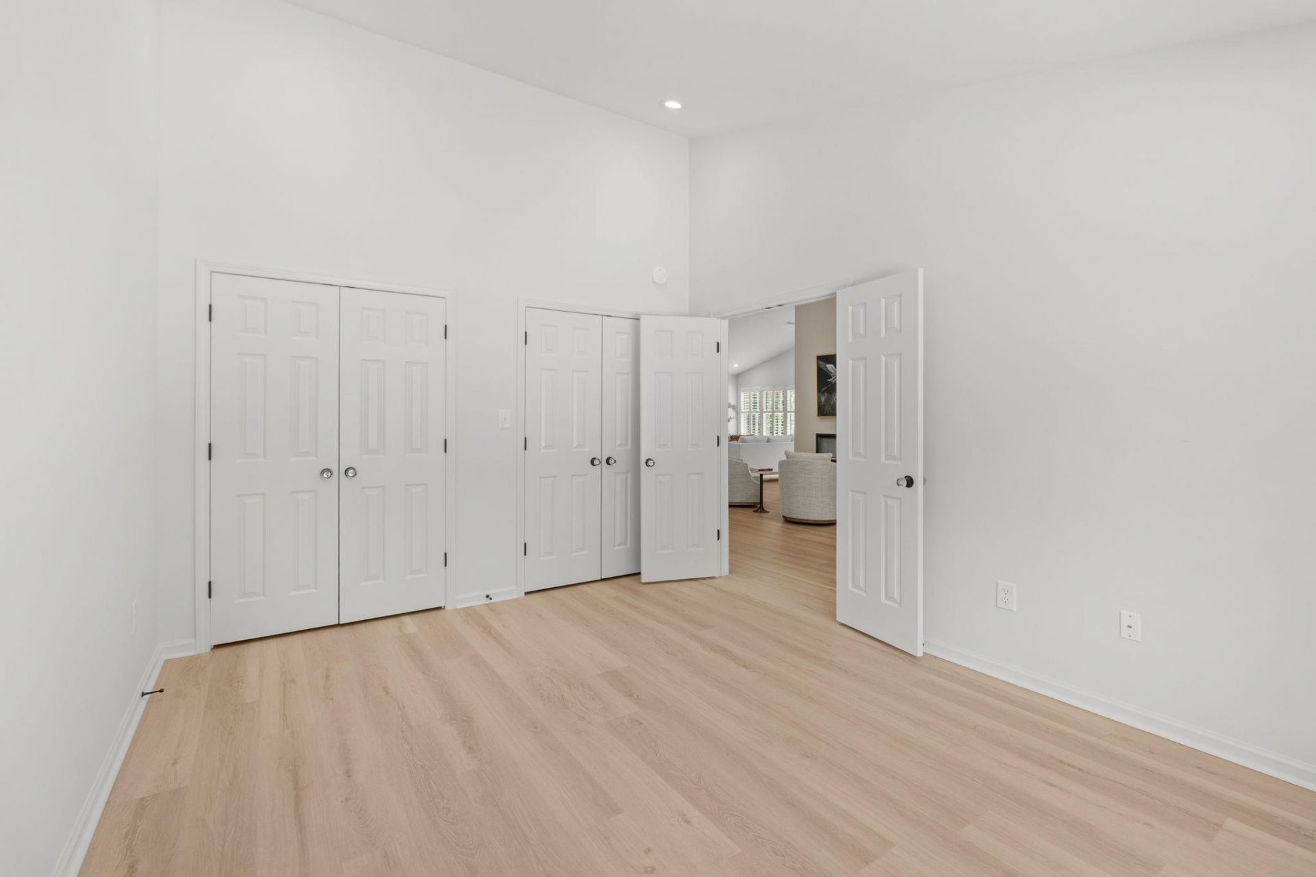168 Mackinley Circle Photo 48
