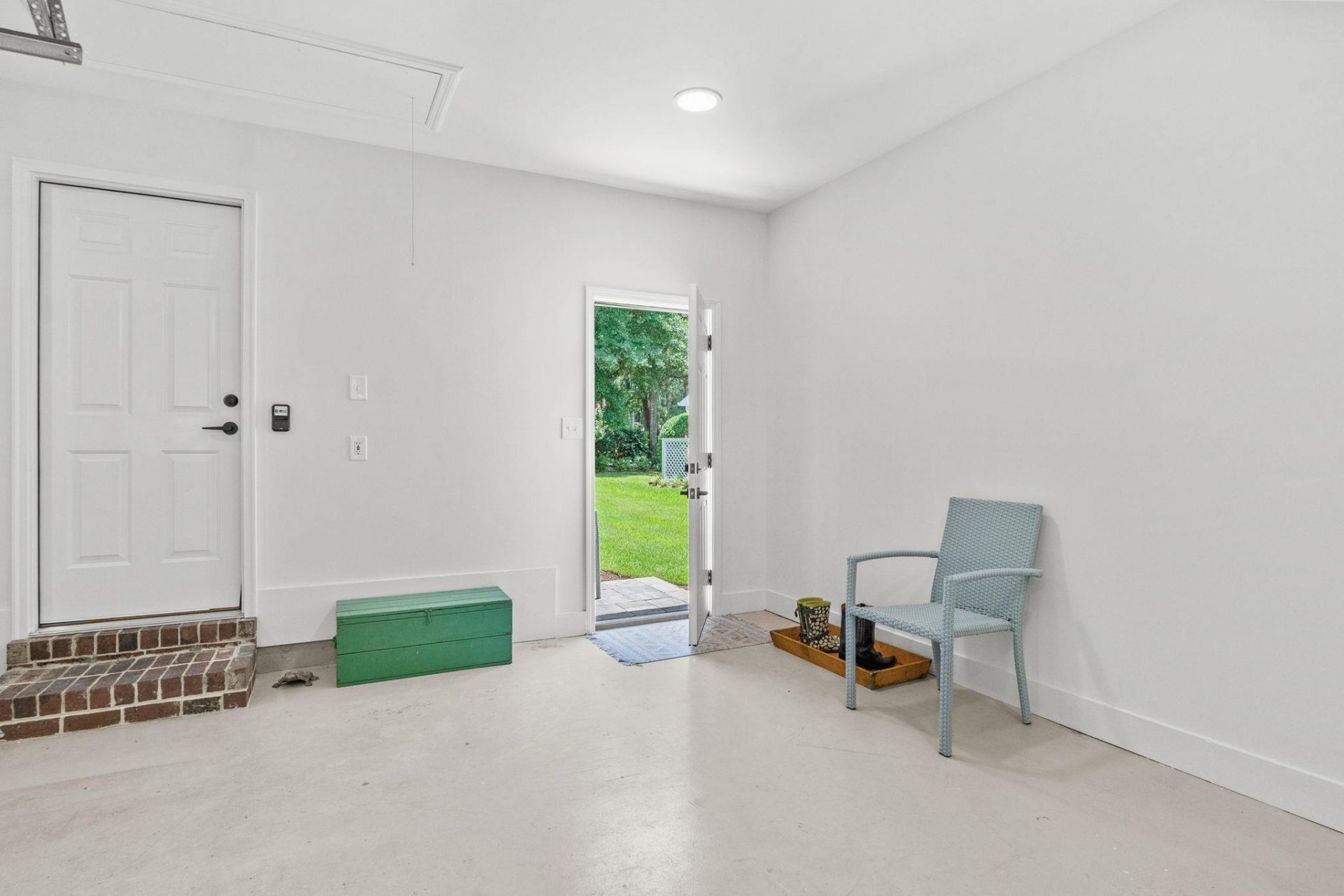 168 Mackinley Circle Photo 65