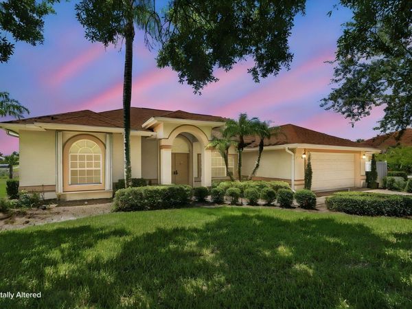 2624 SW RIVER SHORE Drive, Port St. Lucie, FL 34984