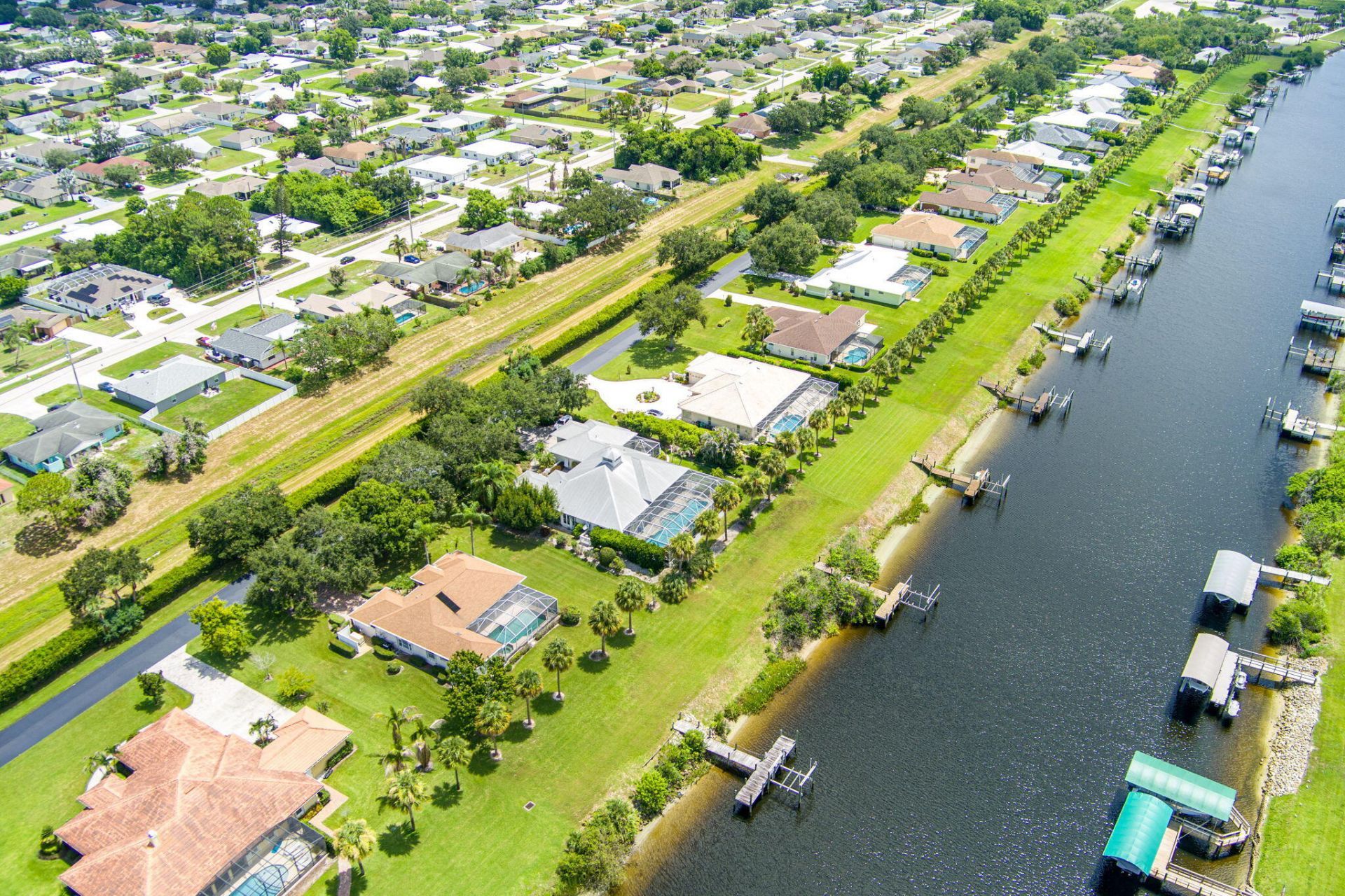 2624 SW River Shore Drive, Port Saint Lucie, FL 34984 Photo