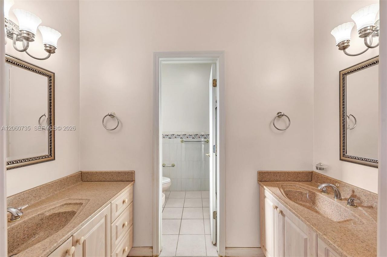 279 NW 119th Ave. , Miami, FL 33182 Photo