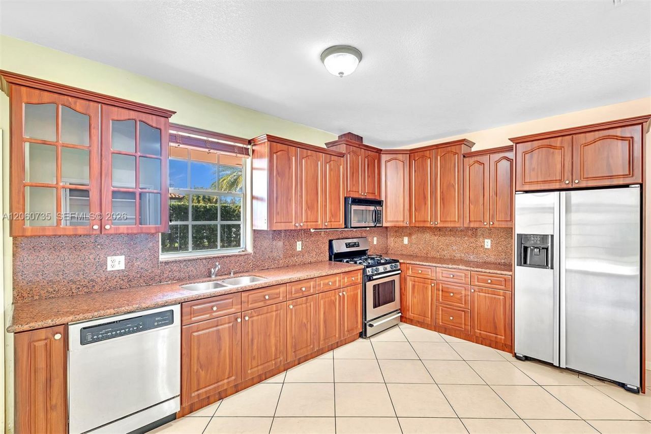 279 NW 119th Ave. , Miami, FL 33182 Photo