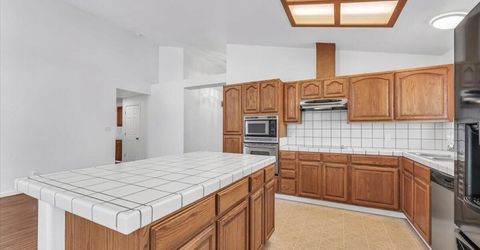 935 Tropico Court, Sparks, NV 89436 Photo