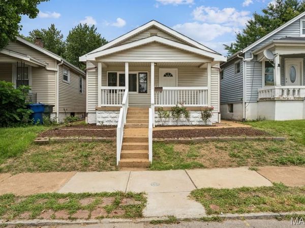 3851 Neosho , St Louis, MO 63116