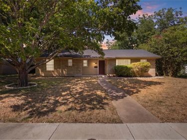 655 W PENTAGON Parkway, Dallas, TX 75224
