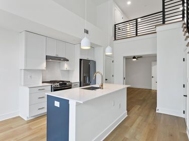 615 Daniels Street, Unit 111, Raleigh, NC 27605
