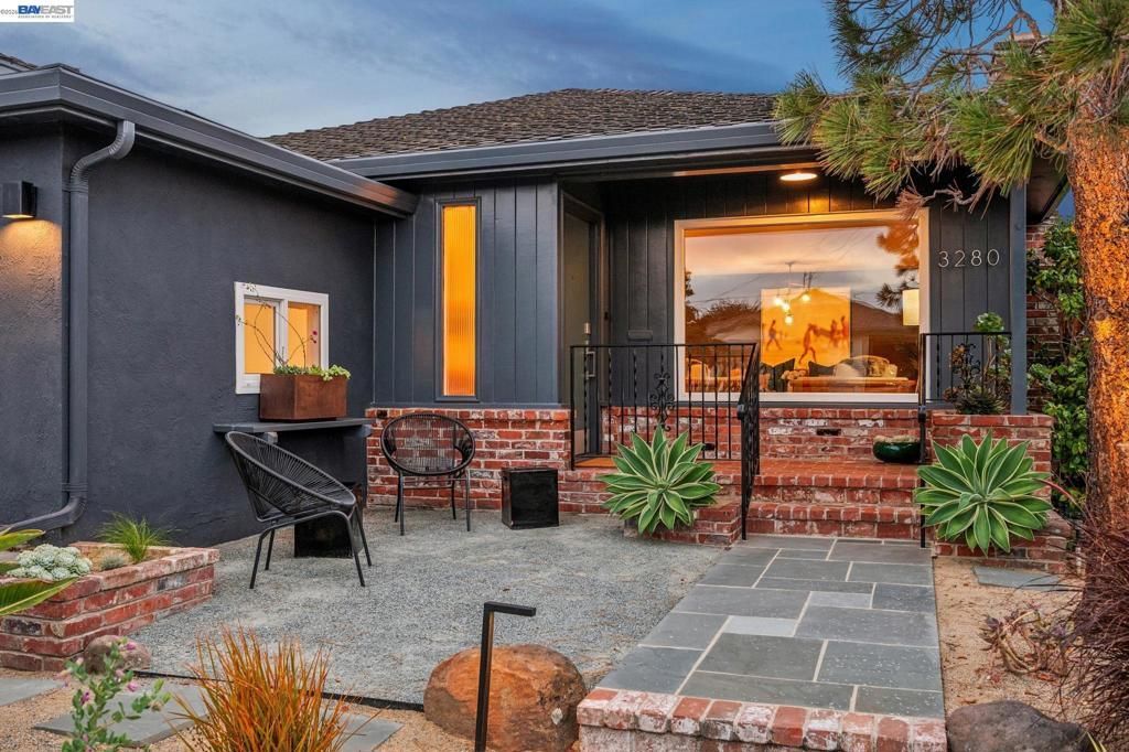 3280 Adams St, Alameda, CA 94501 Main Photo