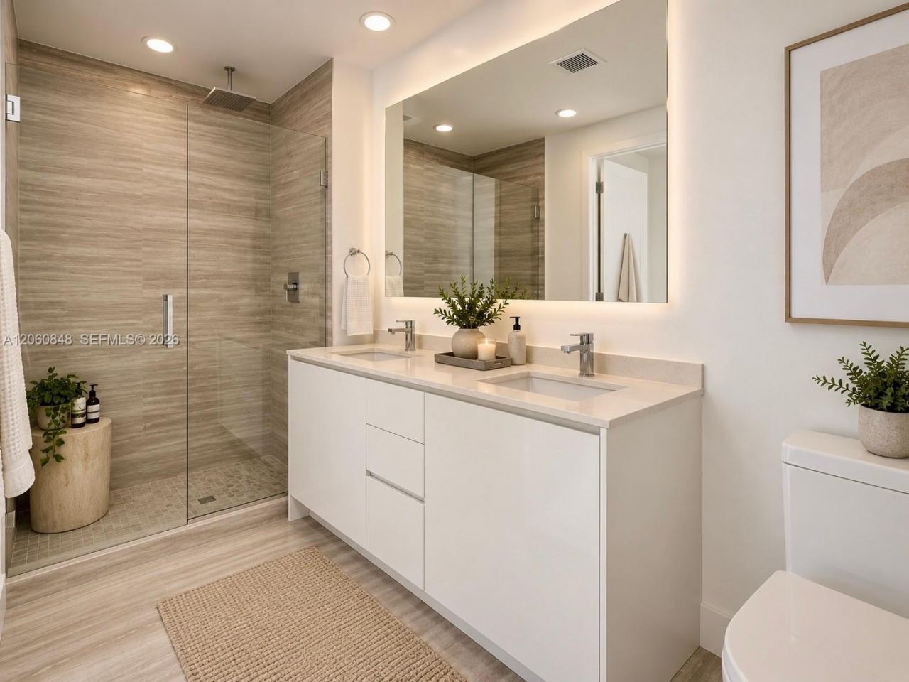 1010 Brickell Ave, Unit 2708, Miami, FL 33131 Photo