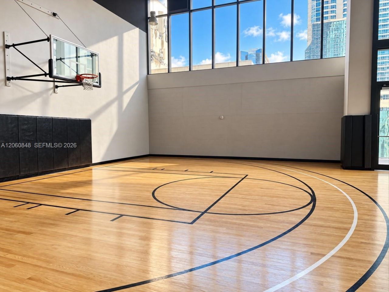 1010 Brickell Ave, Unit 2708, Miami, FL 33131 Photo