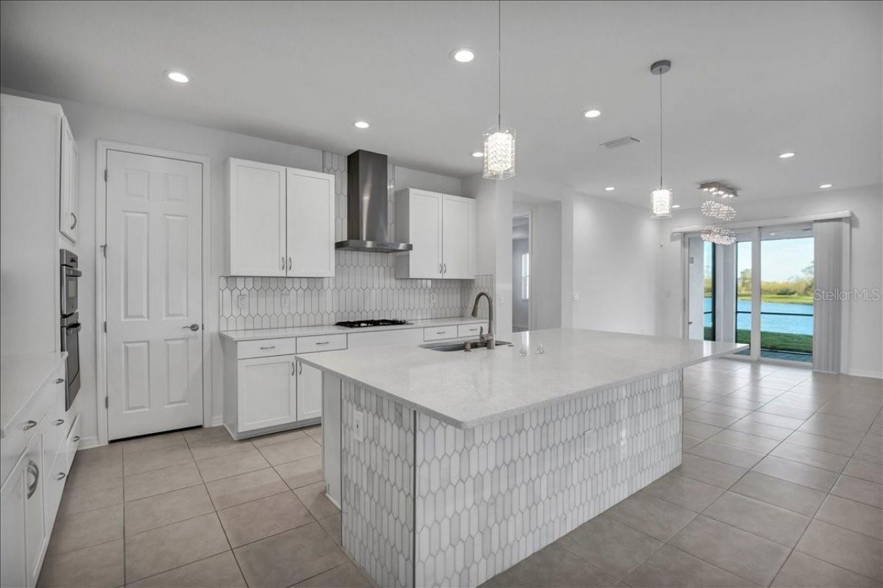 17703 Savory Mist Circle, Lakewood Ranch, FL 34211 Photo