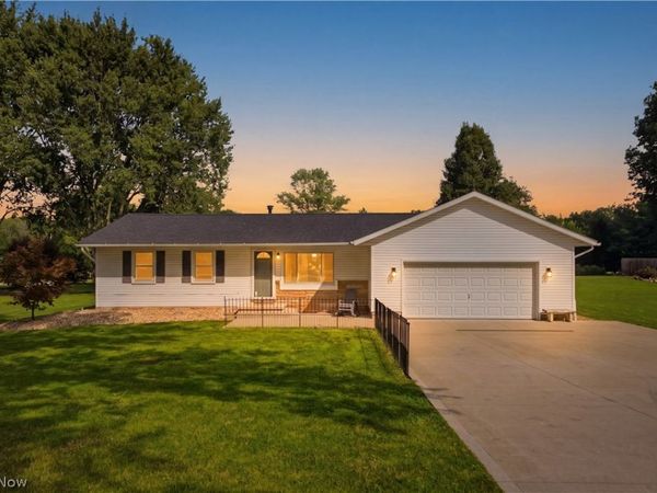 12832 S Portage Street , Doylestown, OH 44230