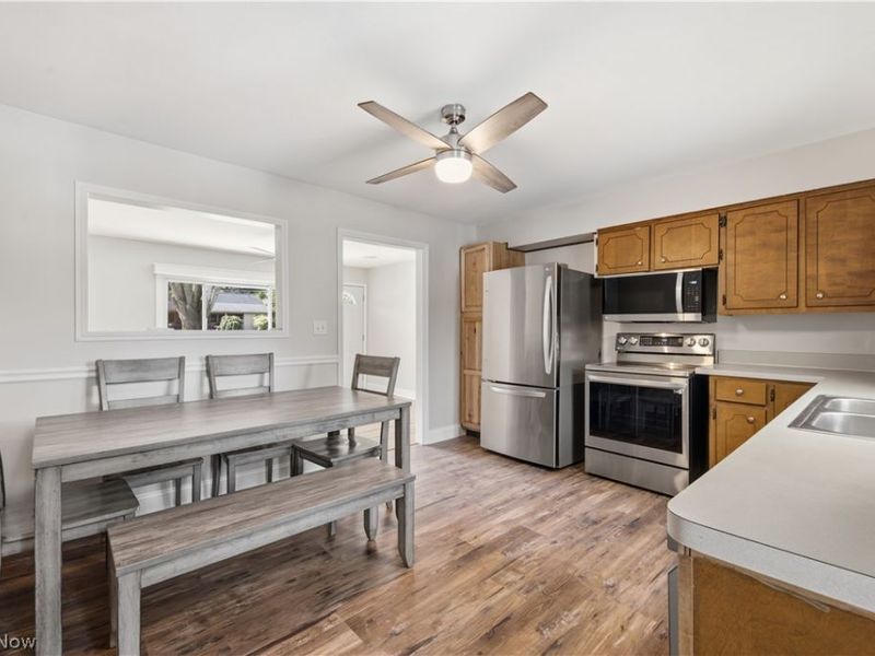 12832 S Portage Street, Doylestown, OH 44230 Photo 10