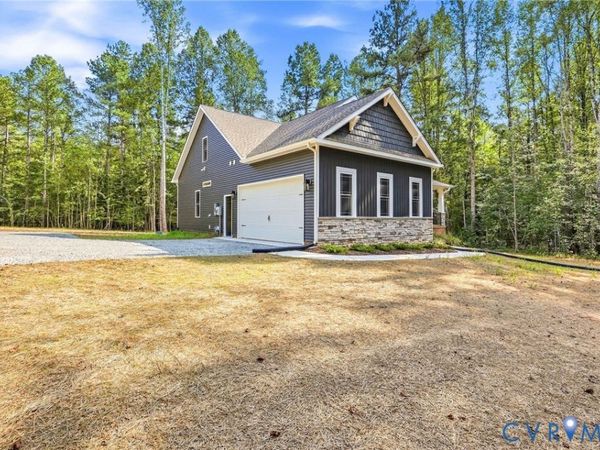 2440 Ballsville Road, Powhatan, VA 23139