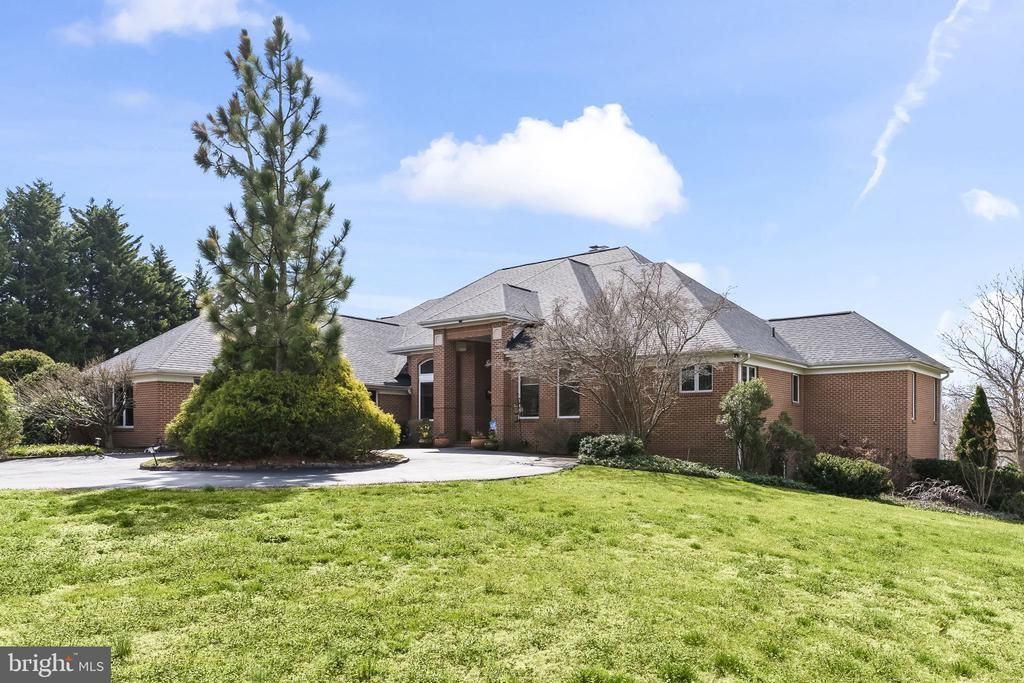 615 TRAVELLER COURT, LOTHIAN, MD 20711