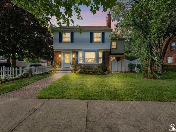 1540 Davis Street, Wyandotte, MI 48192