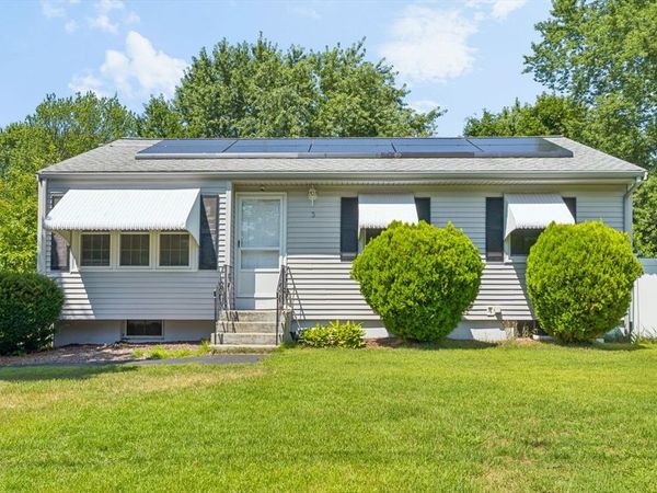 3 Gorwin, Medway, MA 02053