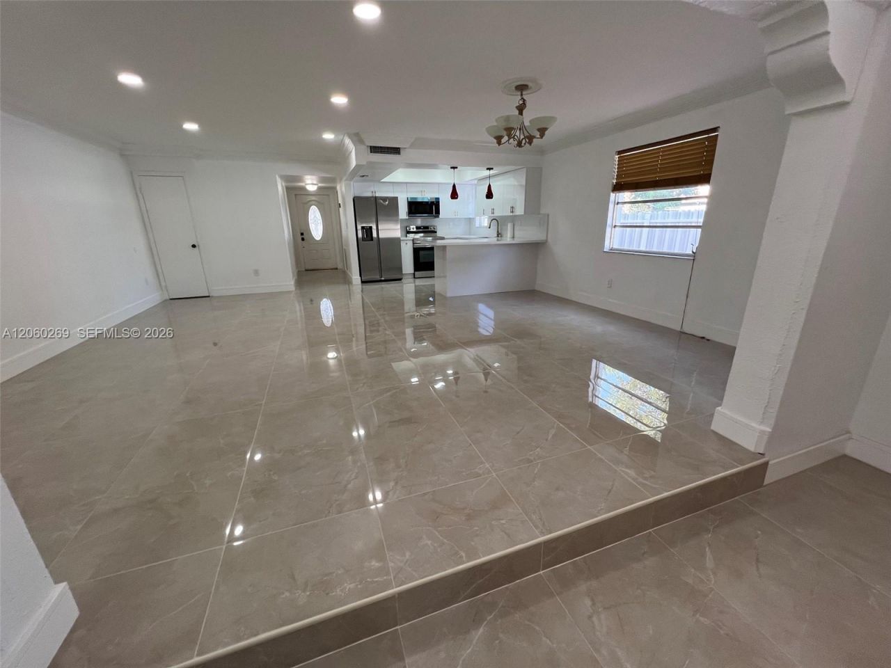 1820 W 72nd Pl, Hialeah, FL 33014 Photo
