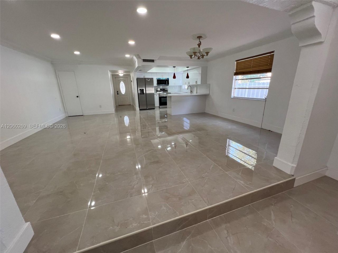 1820 W 72nd Pl, Hialeah, FL 33014 Photo