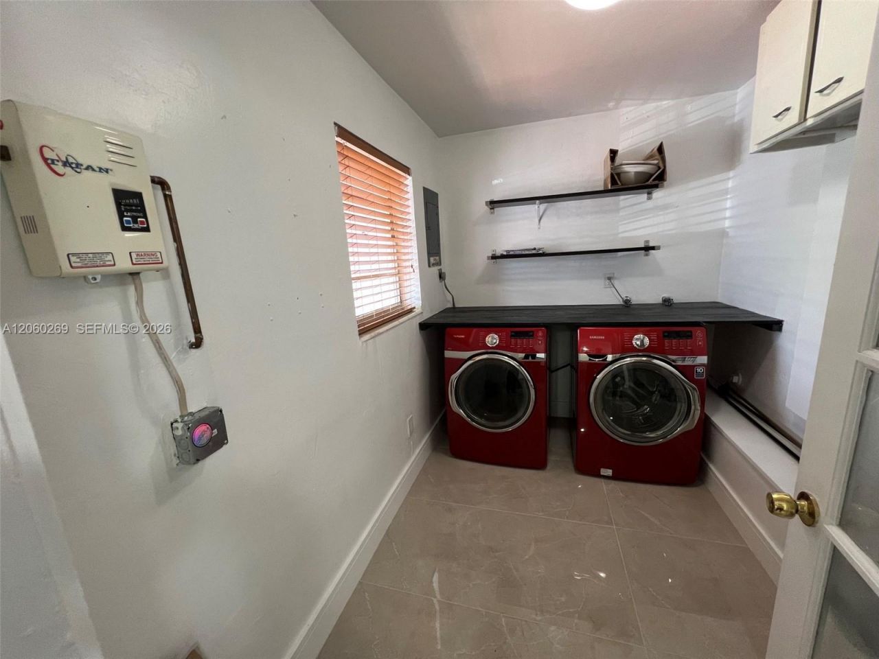 1820 W 72nd Pl, Hialeah, FL 33014 Photo