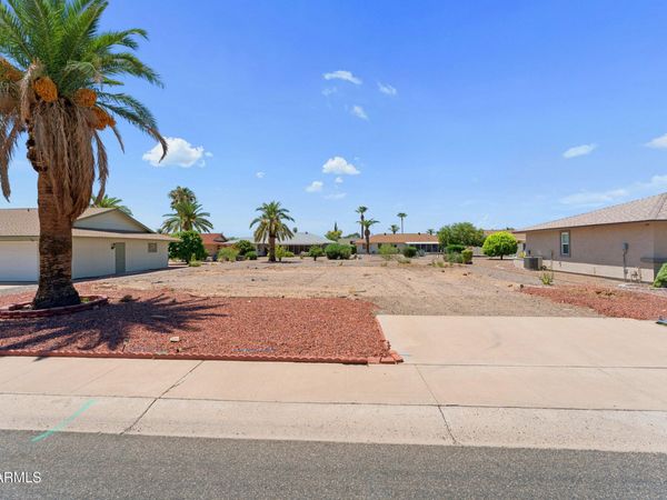 10315 W TUMBLEWOOD Drive, Unit 284, Sun City, AZ 85351