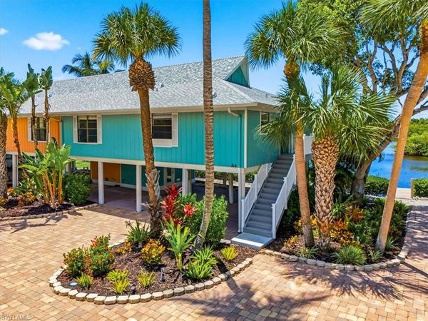 27671 Bay Point LN, Unit A4, BONITA SPRINGS, FL 34134