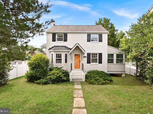 5300 WILSON BOULEVARD, ARLINGTON, VA 22205
