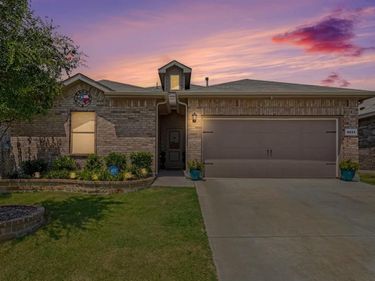 8621 Willowsun Way, Fort Worth, TX 76131