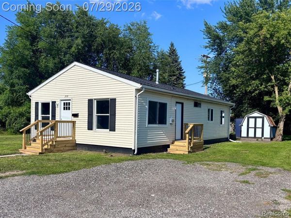 2950 28th Street , Port Huron, MI 48060
