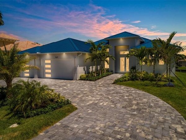 1829 Savona PKWY , CAPE CORAL, FL 33904