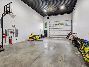 3500 Arrowhead Drive , Unit 6, Medina, MN 55340
