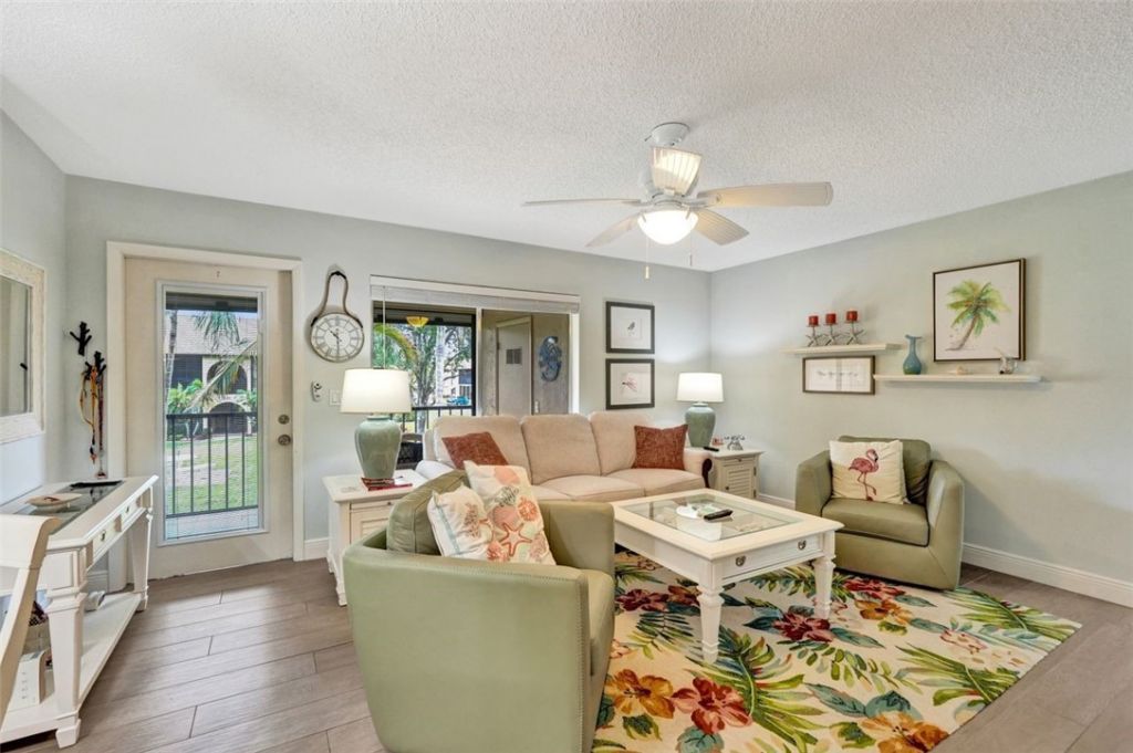 429 Pine Glen Lane, Unit C-2, Greenacres, FL 33463 Photo