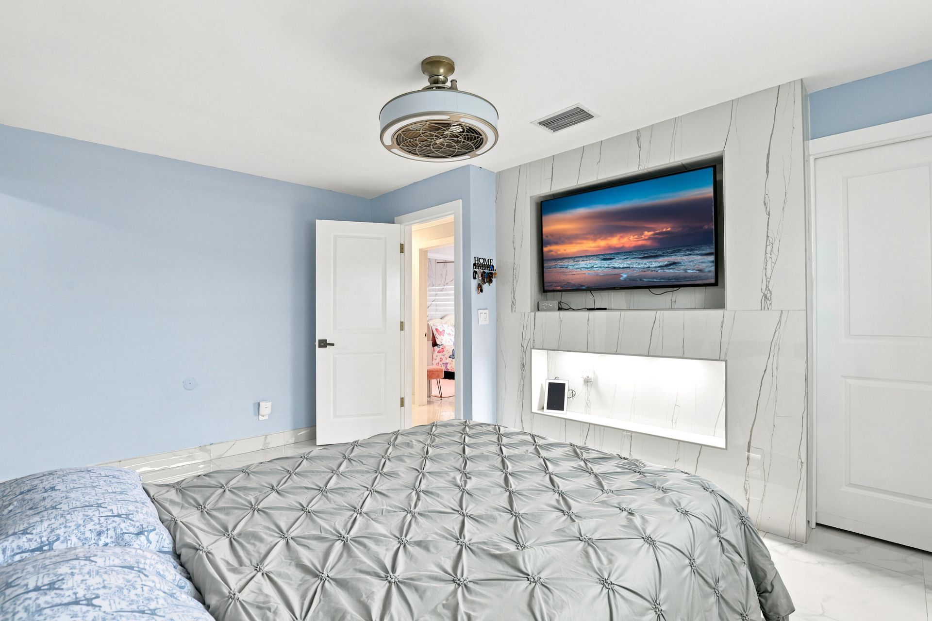 2331 SW 50th Terrace, Fort Lauderdale, FL 33317 Photo