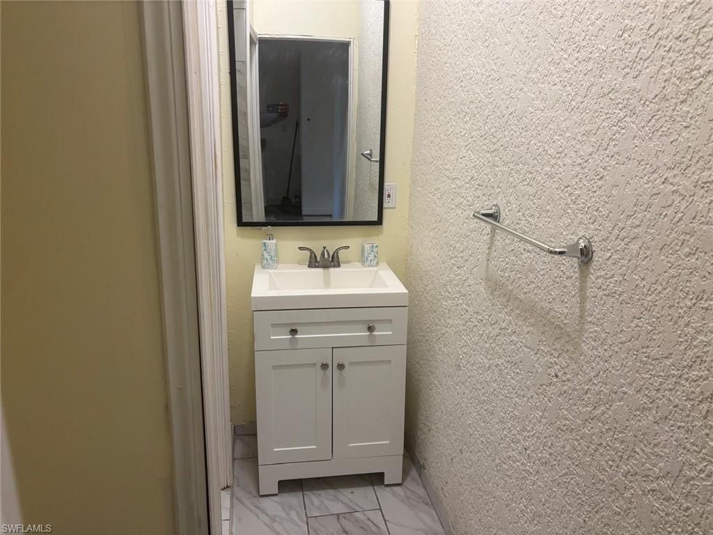 923 Sunrise Blvd, Lehigh Acres, FL 33974 Photo