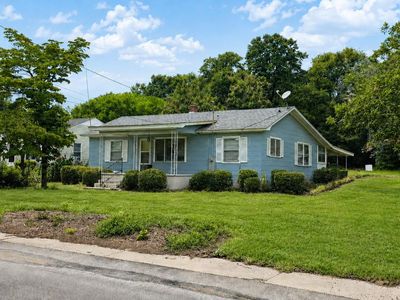 306 E Hampton Street, Elloree, SC 29047