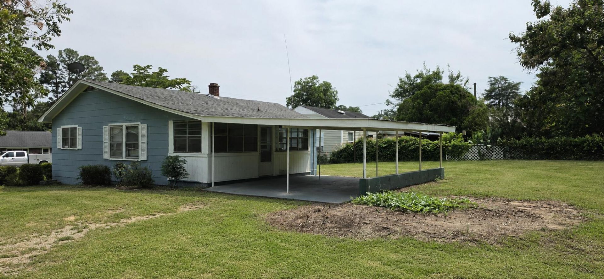 306 E Hampton Street Photo 20