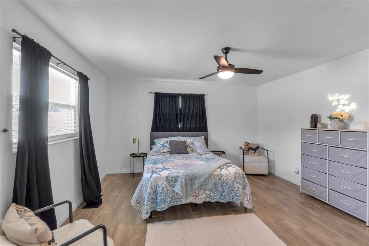 7221 15th Avenue Drive W, Bradenton, FL 34209 Photo