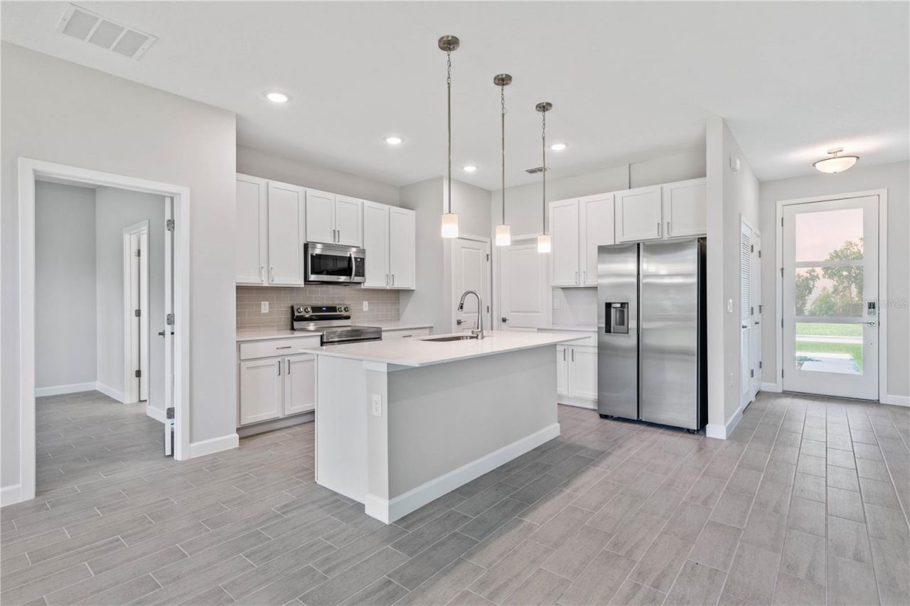 17 El Dorado Boulevard N, Cape Coral, FL 33993 Photo