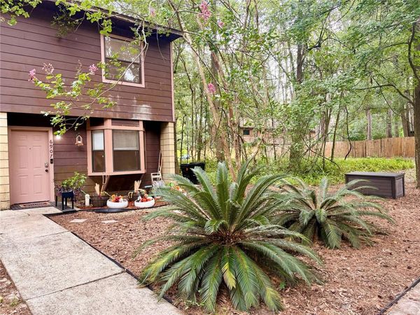 6907 SW 44TH AVENUE , GAINESVILLE, FL 32608